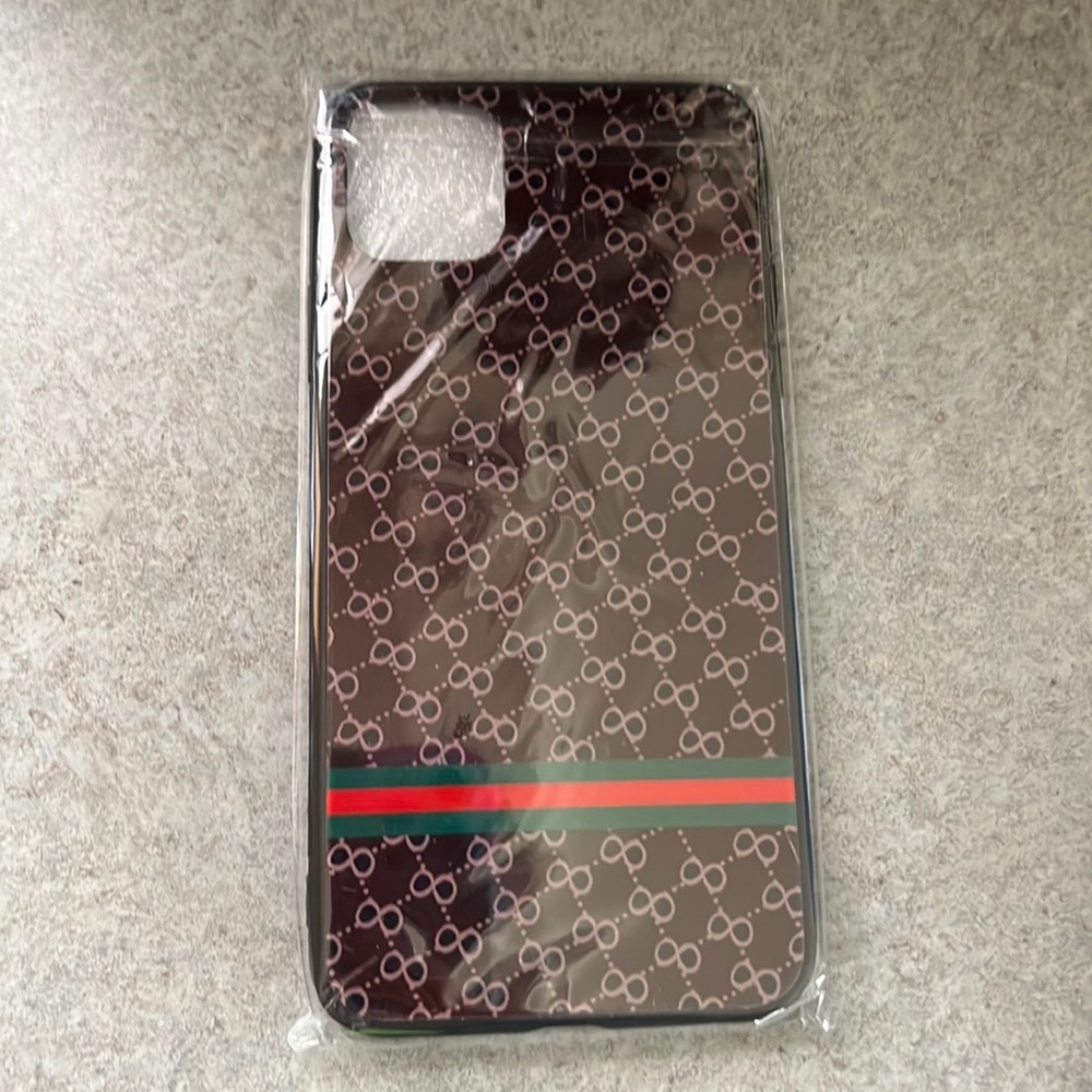iPhone XI max case